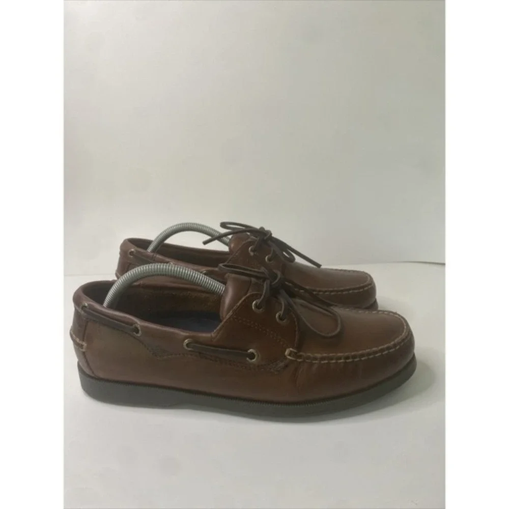 Dockers Men's Castaway Leather Casual Classic Boat Shoe. Size 10.5M VERY GOOD